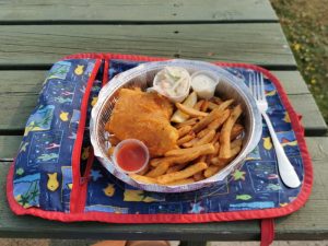 Fish'n chip sur napperon-zip Au Fil Des Saisons