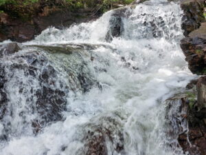 Cascade au parc régional des Sept Chutes à St-Zénon